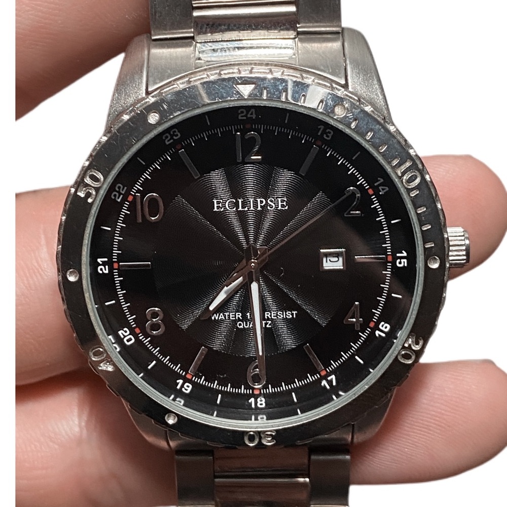 Men’s dress watch